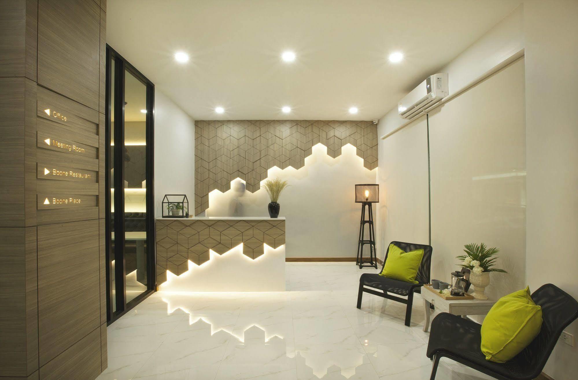 Boone Place Bangkok Eksteriør billede